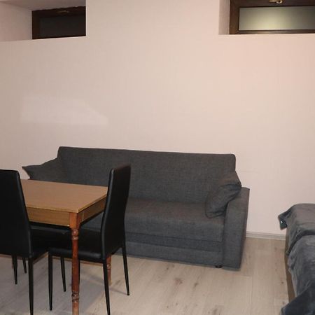 Inoldtbilisi Appartement Buitenkant foto