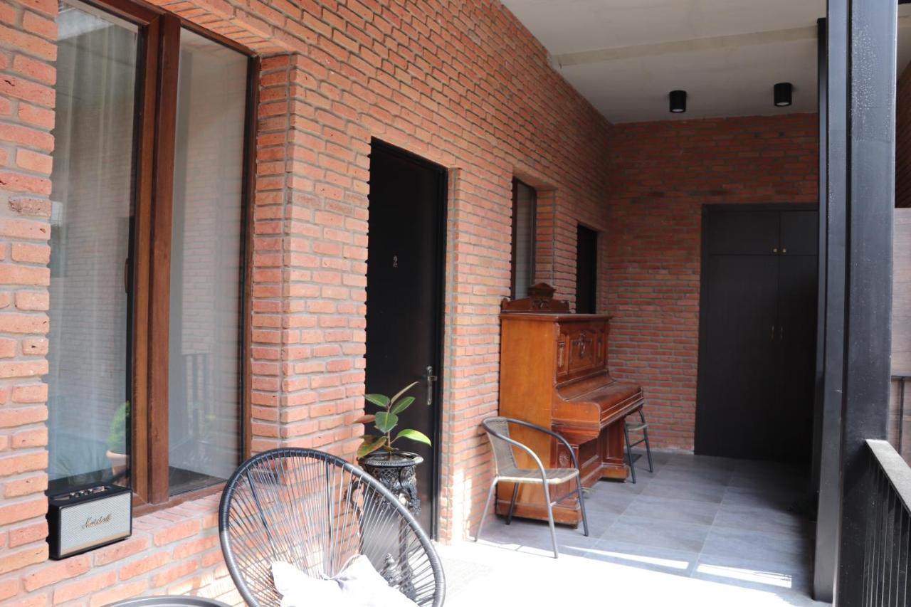 Inoldtbilisi Appartement Buitenkant foto