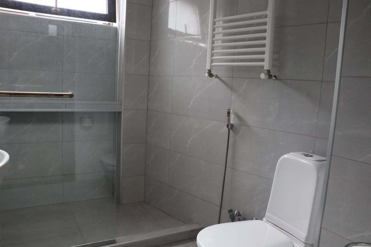 Inoldtbilisi Appartement Buitenkant foto